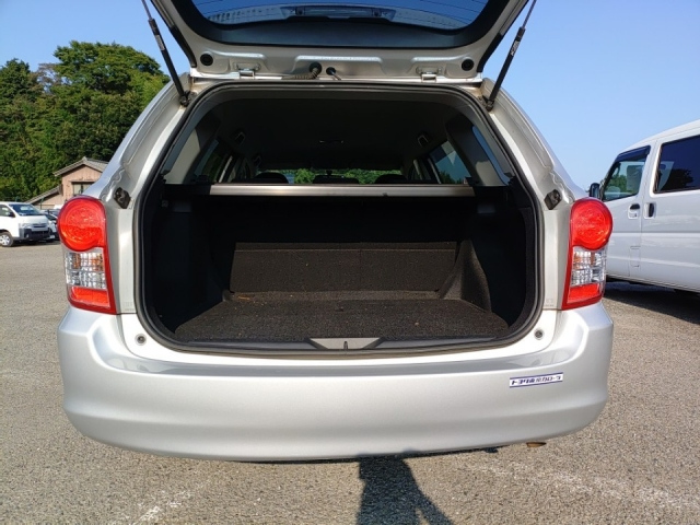 TOYOTA COROLLA FIELDER 2011