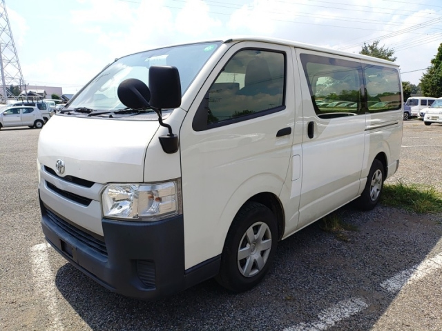 TOYOTA REGIUS ACE VAN 2017