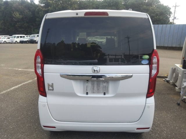 HONDA N BOX 2018