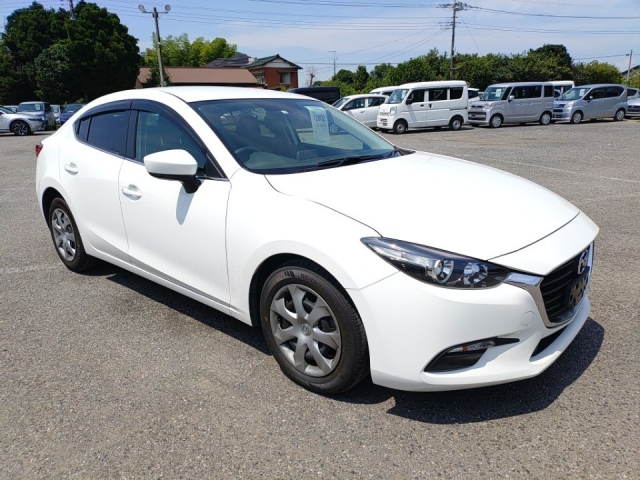 MAZDA AXELA 2016