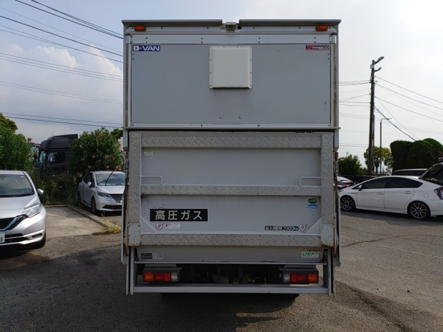 MITSUBISHI CANTER 2017