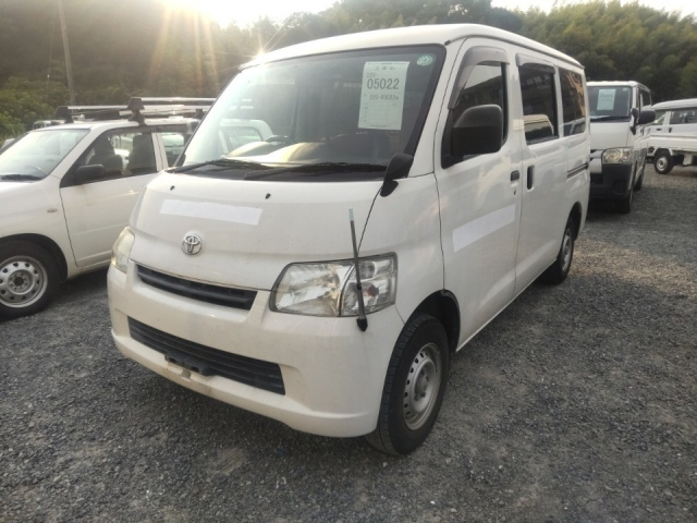 TOYOTA LITE ACE VAN 2018