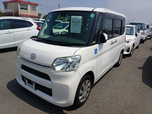 DAIHATSU TANTO 2016