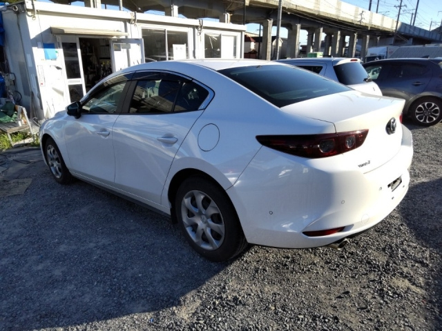 MAZDA MAZDA3 2019
