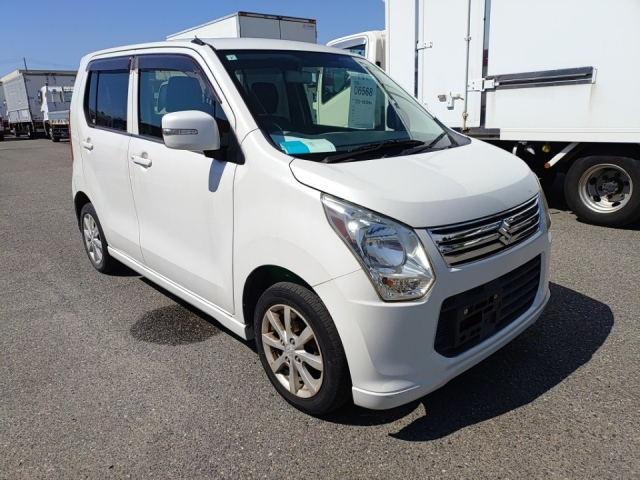 SUZUKI WAGON R 2013