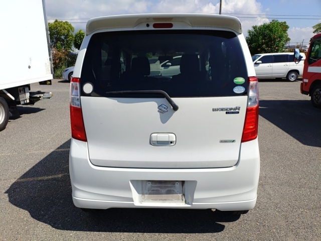 SUZUKI WAGON R 2013
