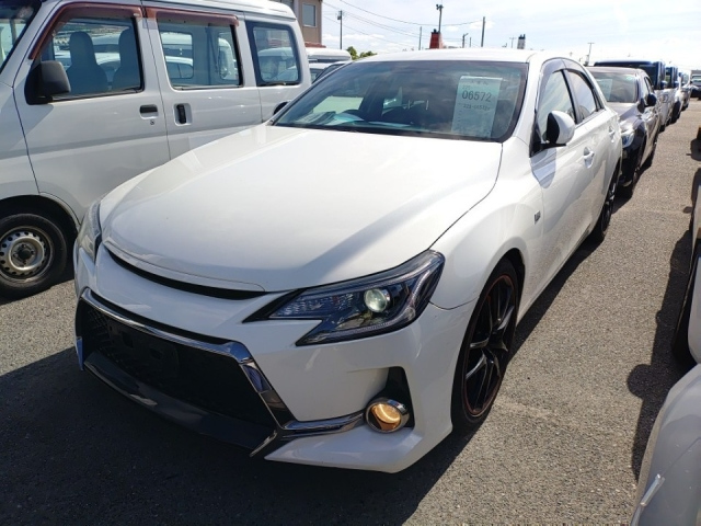 TOYOTA MARK X 2016