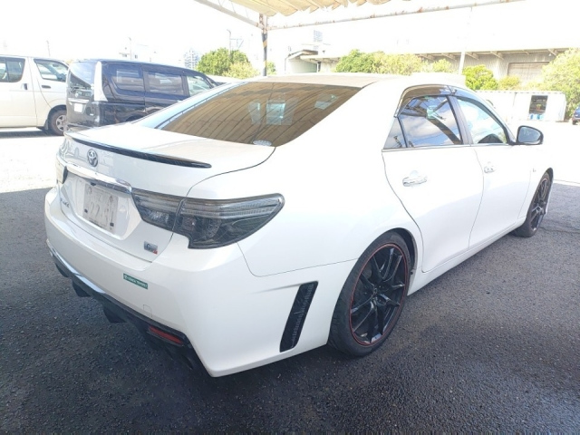 TOYOTA MARK X 2016