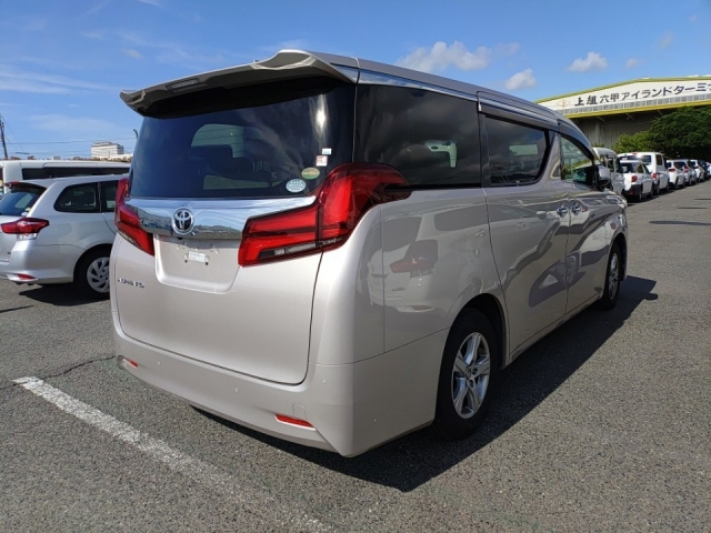 TOYOTA ALPHARD 2019