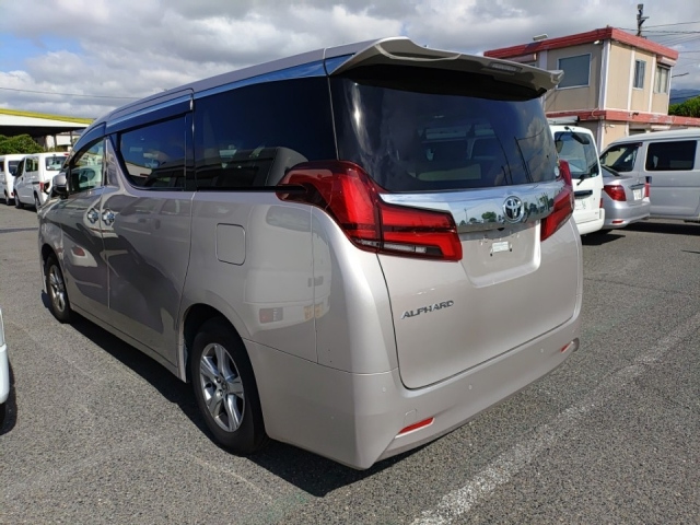 TOYOTA ALPHARD 2019