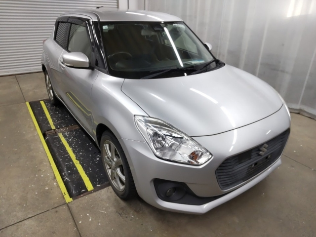 SUZUKI SWIFT 2018