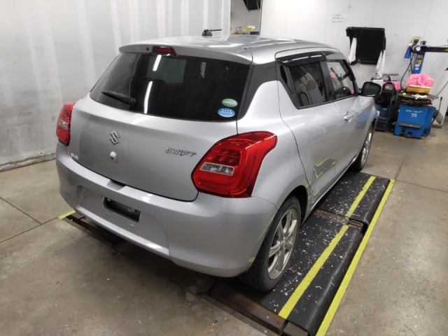 SUZUKI SWIFT 2018