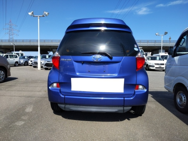 TOYOTA RACTIS 2012