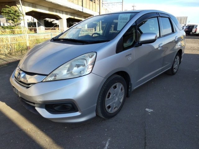 HONDA FIT SHUTTLE 2014