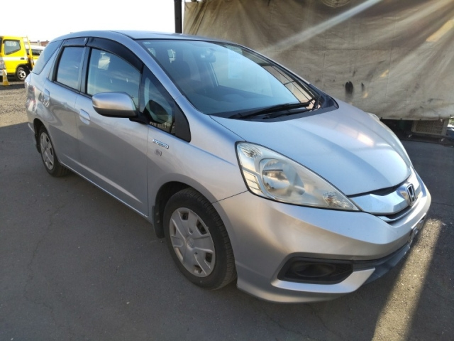 HONDA FIT SHUTTLE 2014