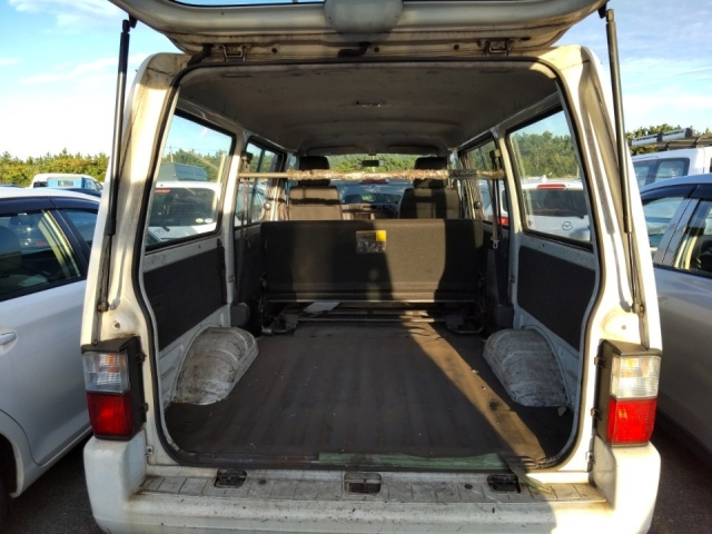 MAZDA BONGO VAN 2016