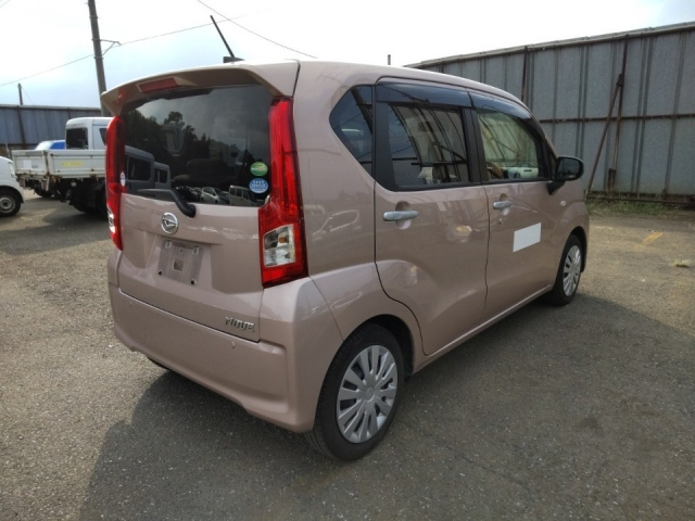 DAIHATSU MOVE 2018