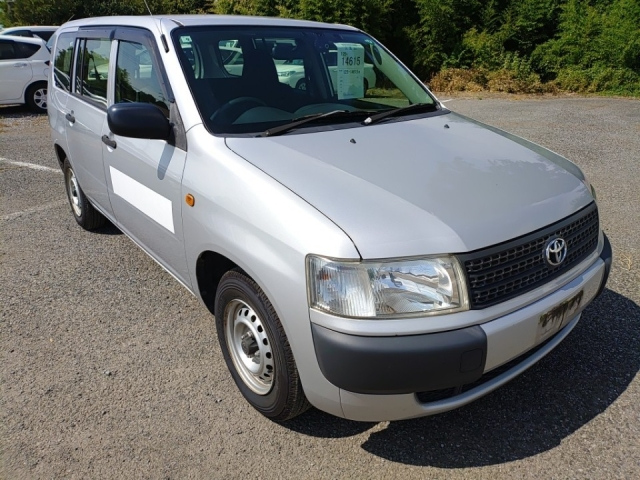 TOYOTA PROBOX 2013