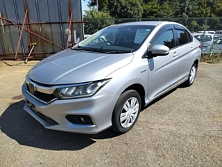 HONDA GRACE 2018