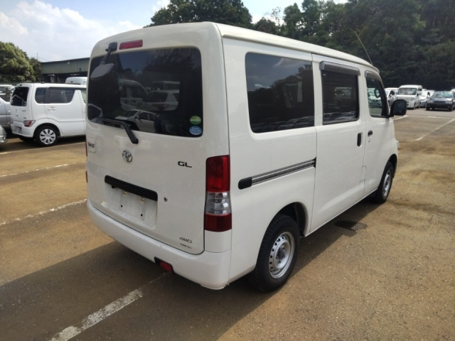 TOYOTA TOWN ACE VAN 2019