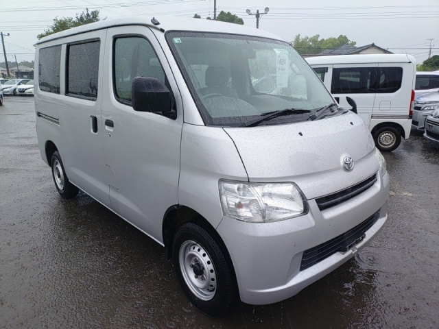 TOYOTA TOWN ACE VAN 2020