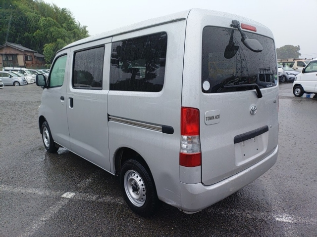 TOYOTA TOWN ACE VAN 2020