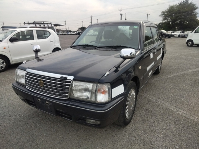 TOYOTA CROWN COMFORT 2015