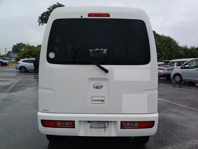 DAIHATSU HIJET VAN 2017