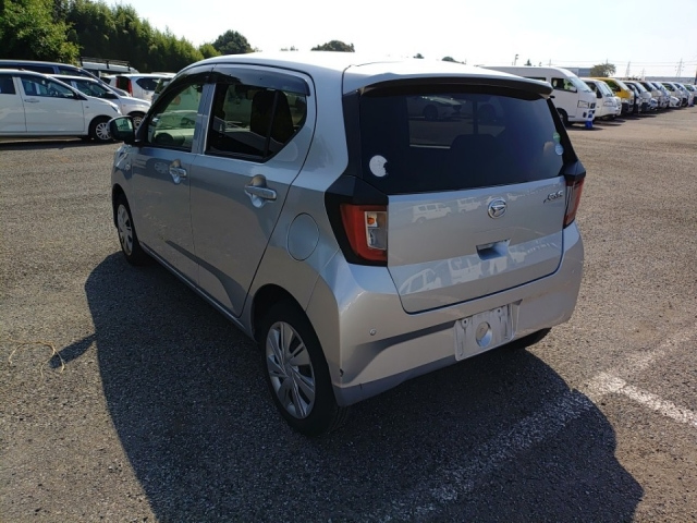 DAIHATSU MIRA E S 2020
