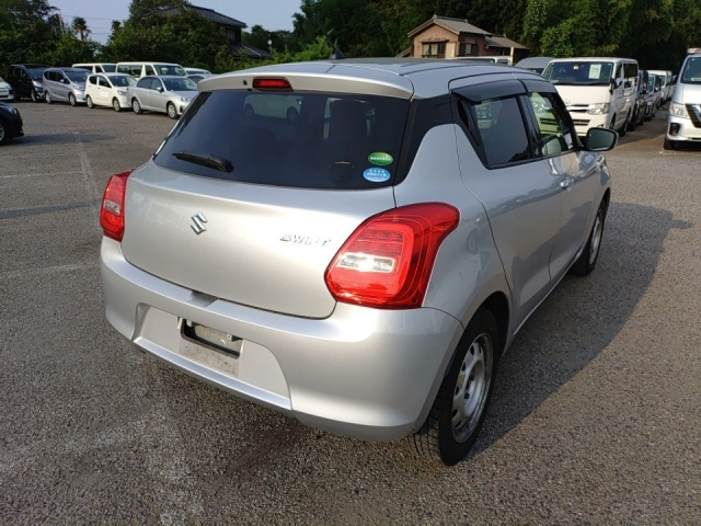 SUZUKI SWIFT 2018