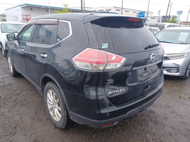 NISSAN X-TRAIL 2014