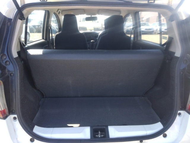 DAIHATSU MIRA E S 2020