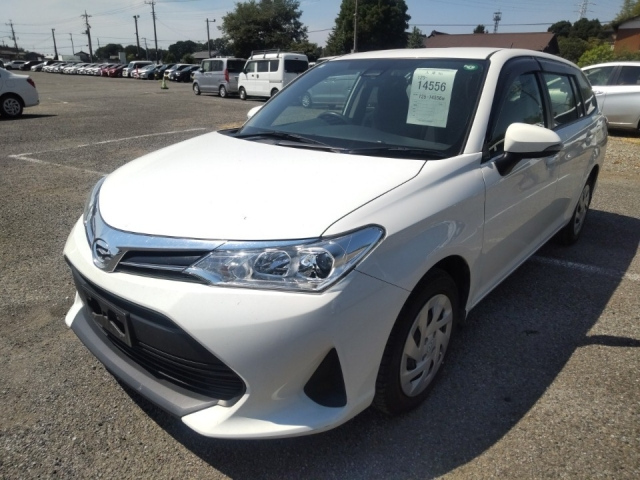 TOYOTA COROLLA FIELDER 2018