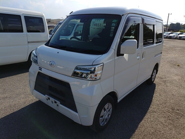 DAIHATSU HIJET VAN 2020