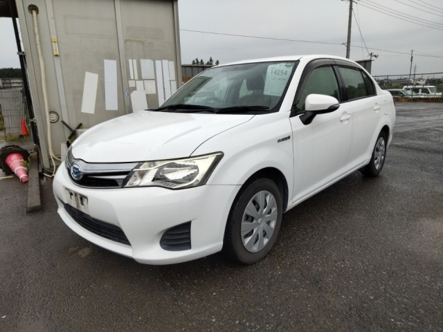 TOYOTA COROLLA AXIO 2014