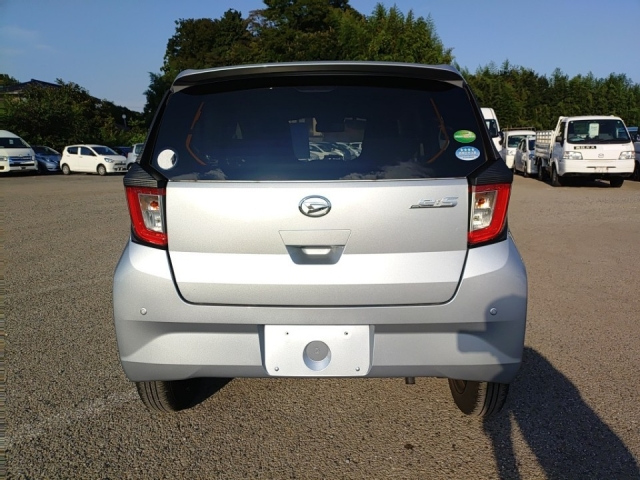 DAIHATSU MIRA E S 2020