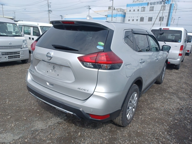 NISSAN X-TRAIL 2020