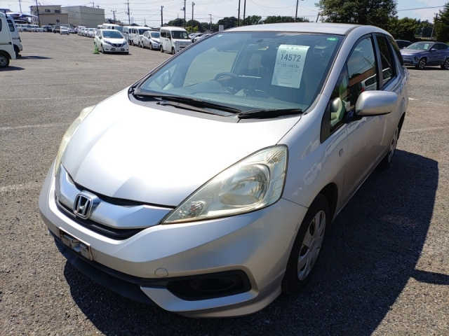 HONDA FIT SHUTTLE 2014