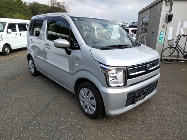 SUZUKI WAGON R 2018