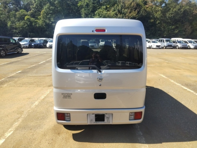 NISSAN CLIPPER VAN 2021
