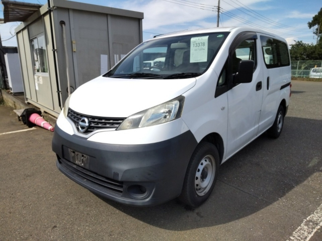 NISSAN NV200 2016