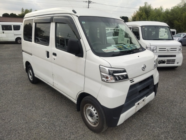 DAIHATSU HIJET VAN 2020