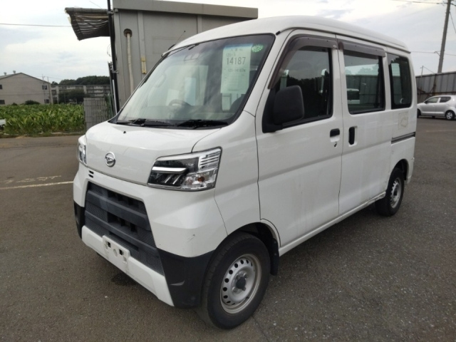 DAIHATSU HIJET VAN 2021