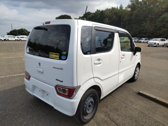 SUZUKI WAGON R 2019
