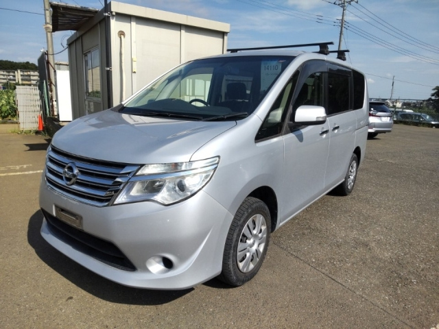 NISSAN SERENA 2015
