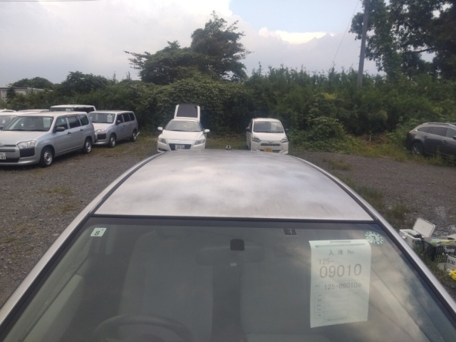 TOYOTA VITZ 2011