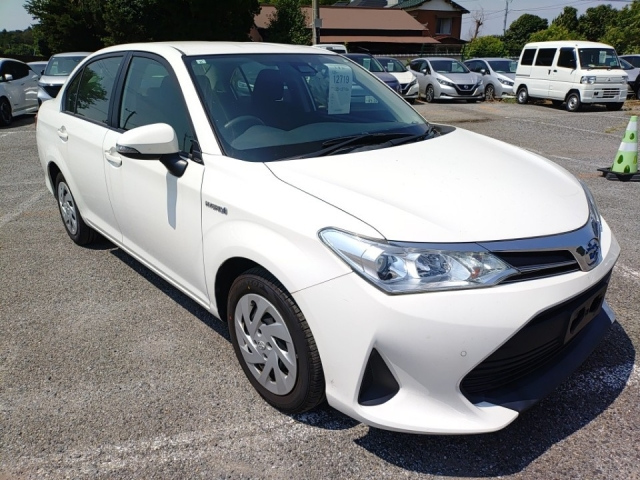 TOYOTA COROLLA AXIO 2019