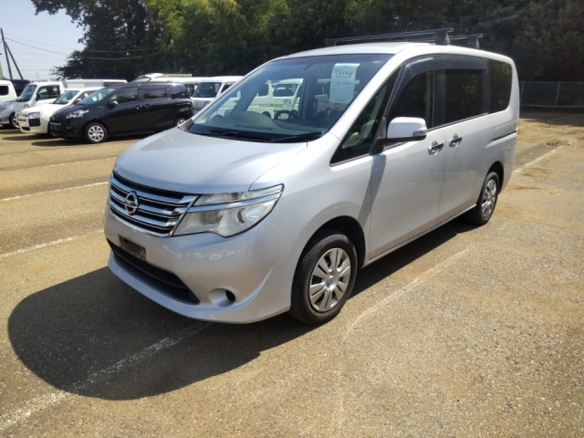 NISSAN SERENA 2015