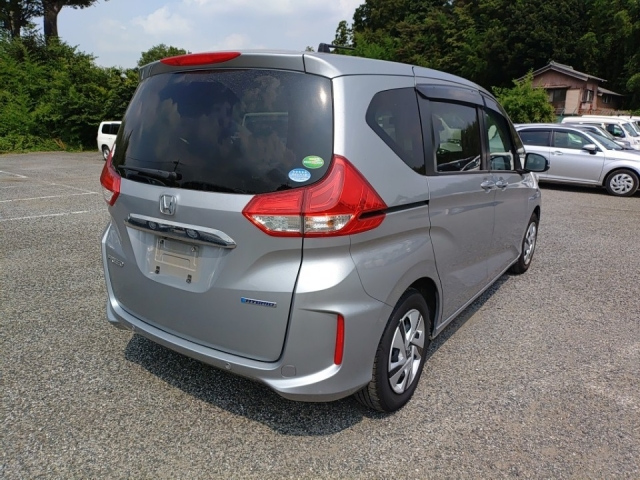 HONDA FREED 2020