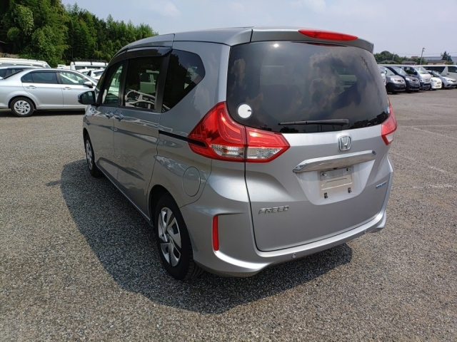HONDA FREED 2020